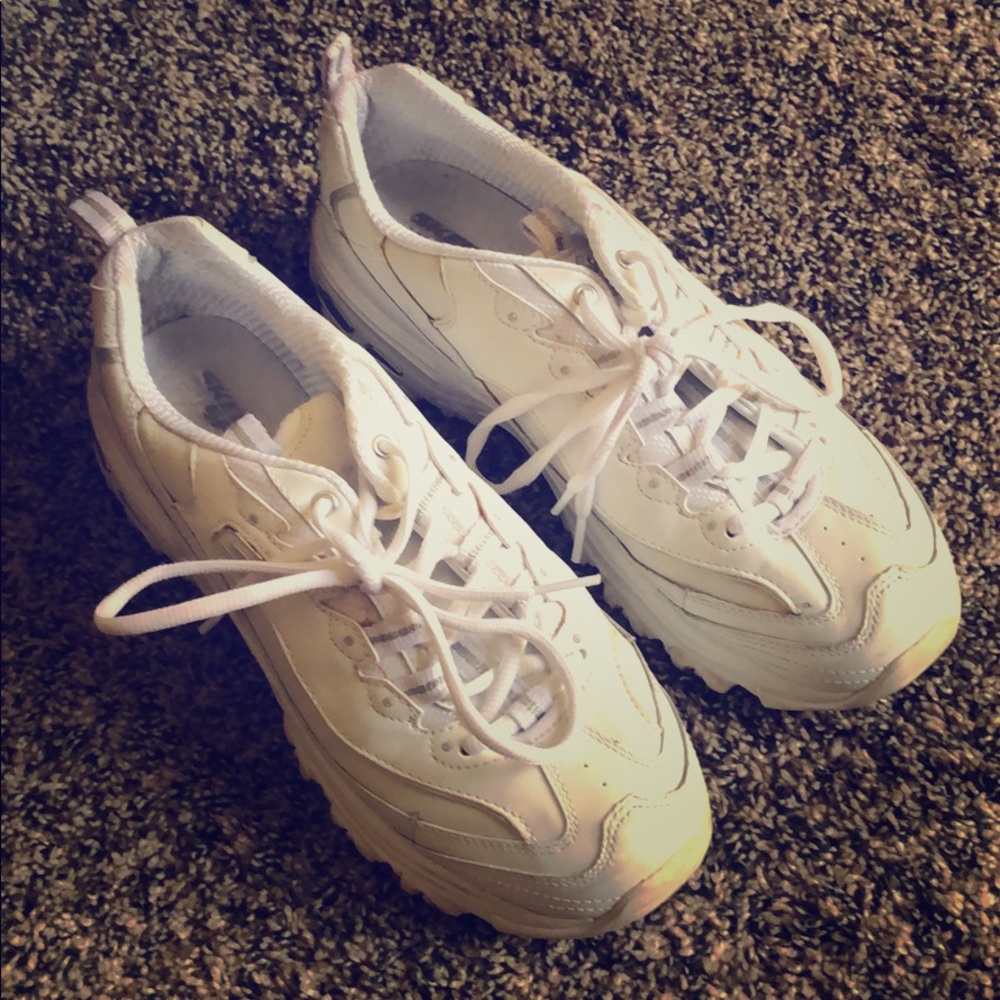 White Sketchers